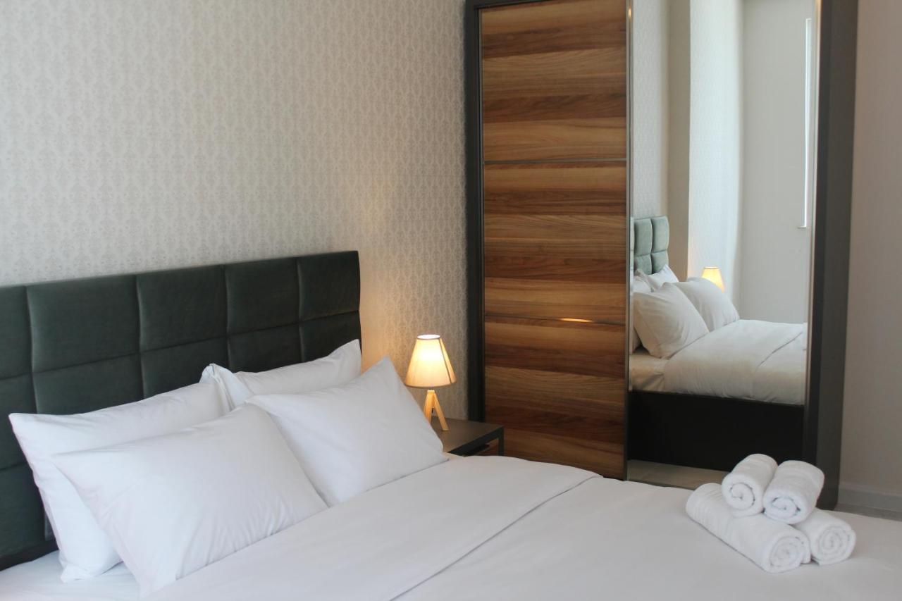 Horizons Hotel Rooms Batoemi Buitenkant foto