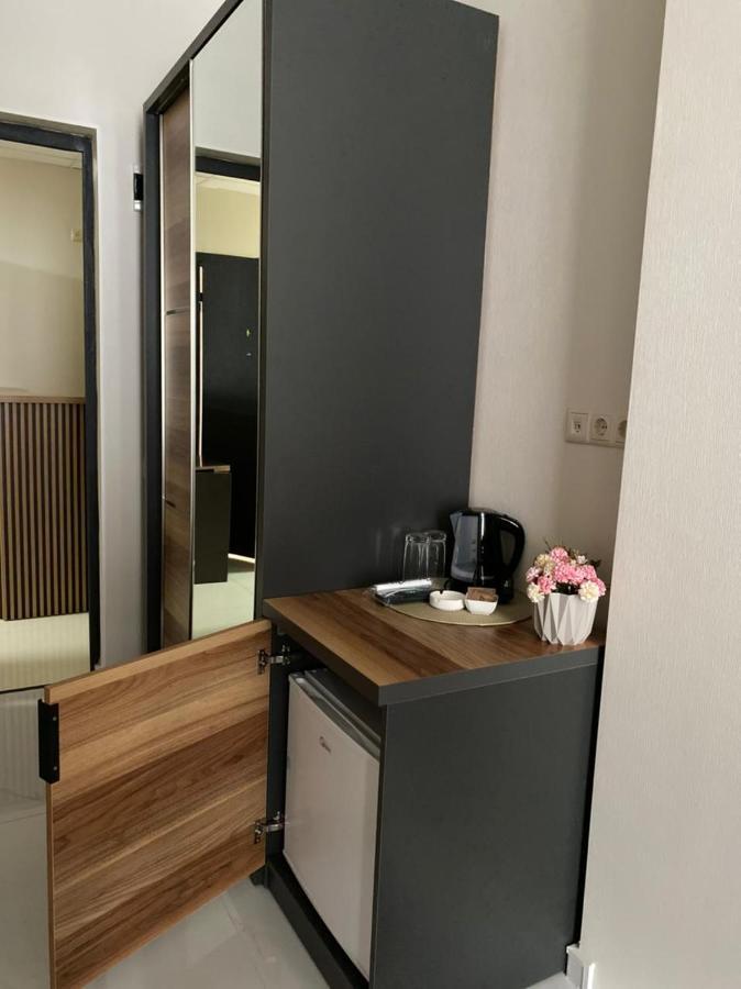 Horizons Hotel Rooms Batoemi Buitenkant foto