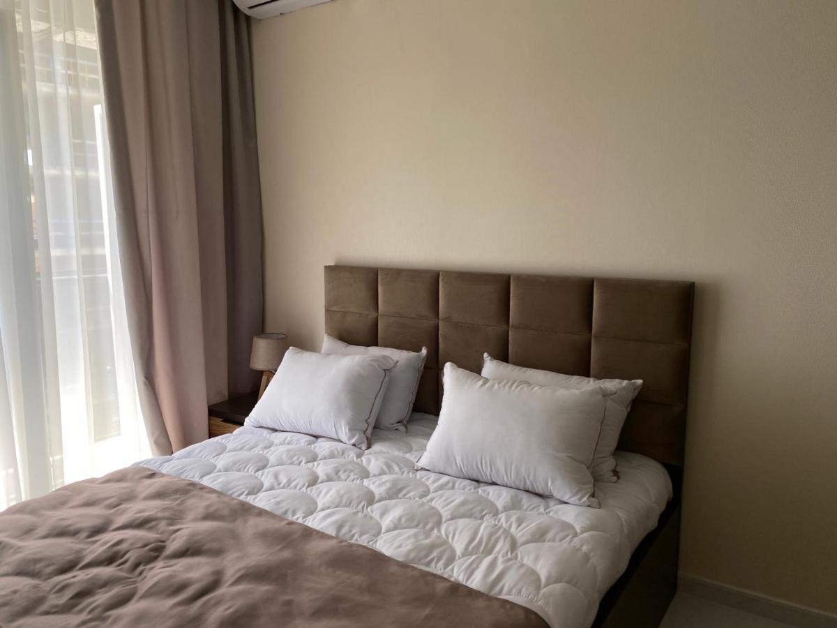 Horizons Hotel Rooms Batoemi Buitenkant foto