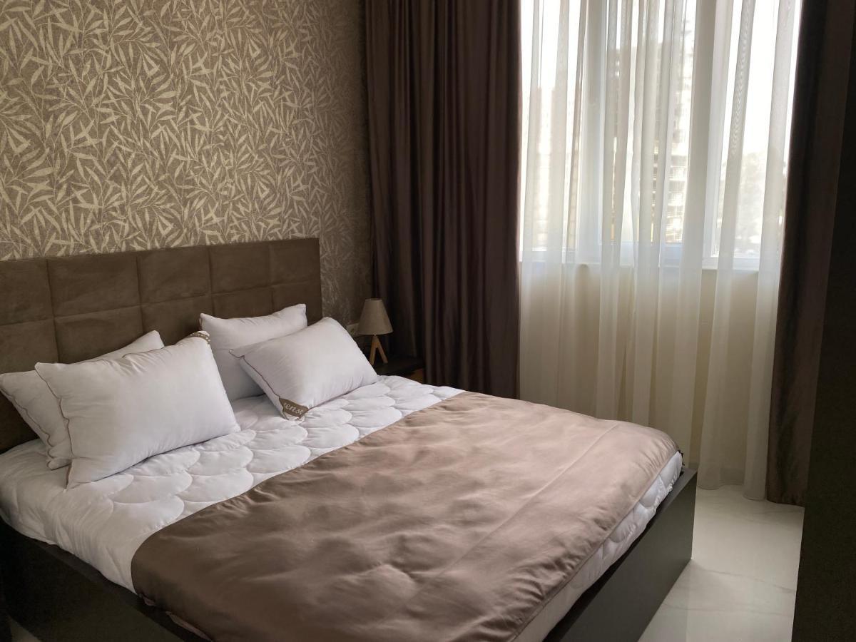 Horizons Hotel Rooms Batoemi Buitenkant foto