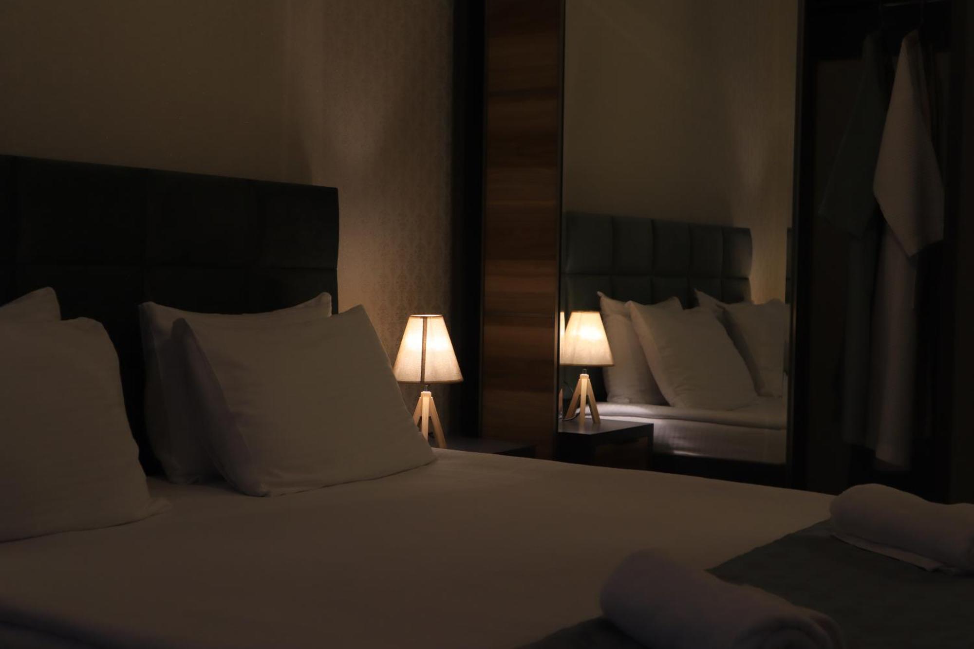 Horizons Hotel Rooms Batoemi Buitenkant foto