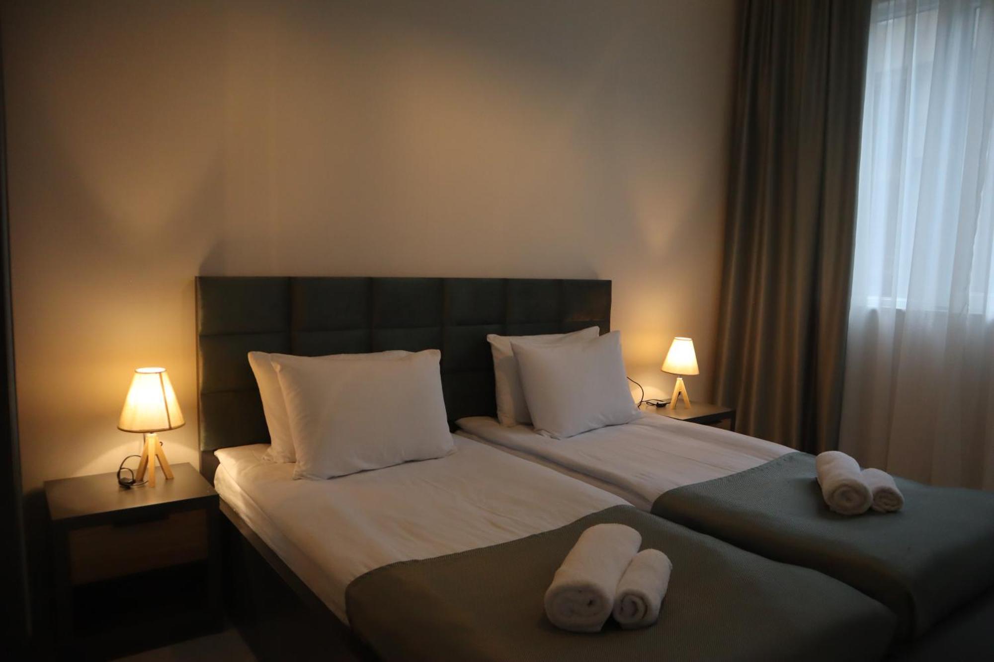 Horizons Hotel Rooms Batoemi Buitenkant foto
