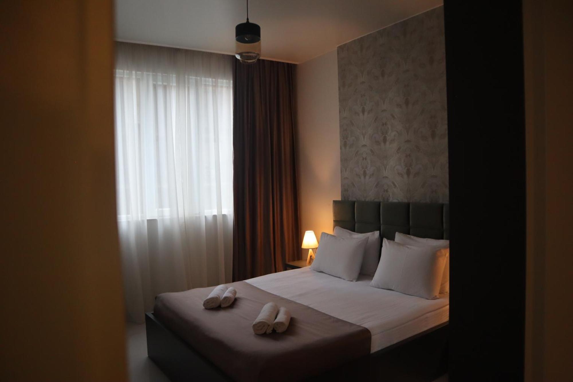 Horizons Hotel Rooms Batoemi Buitenkant foto