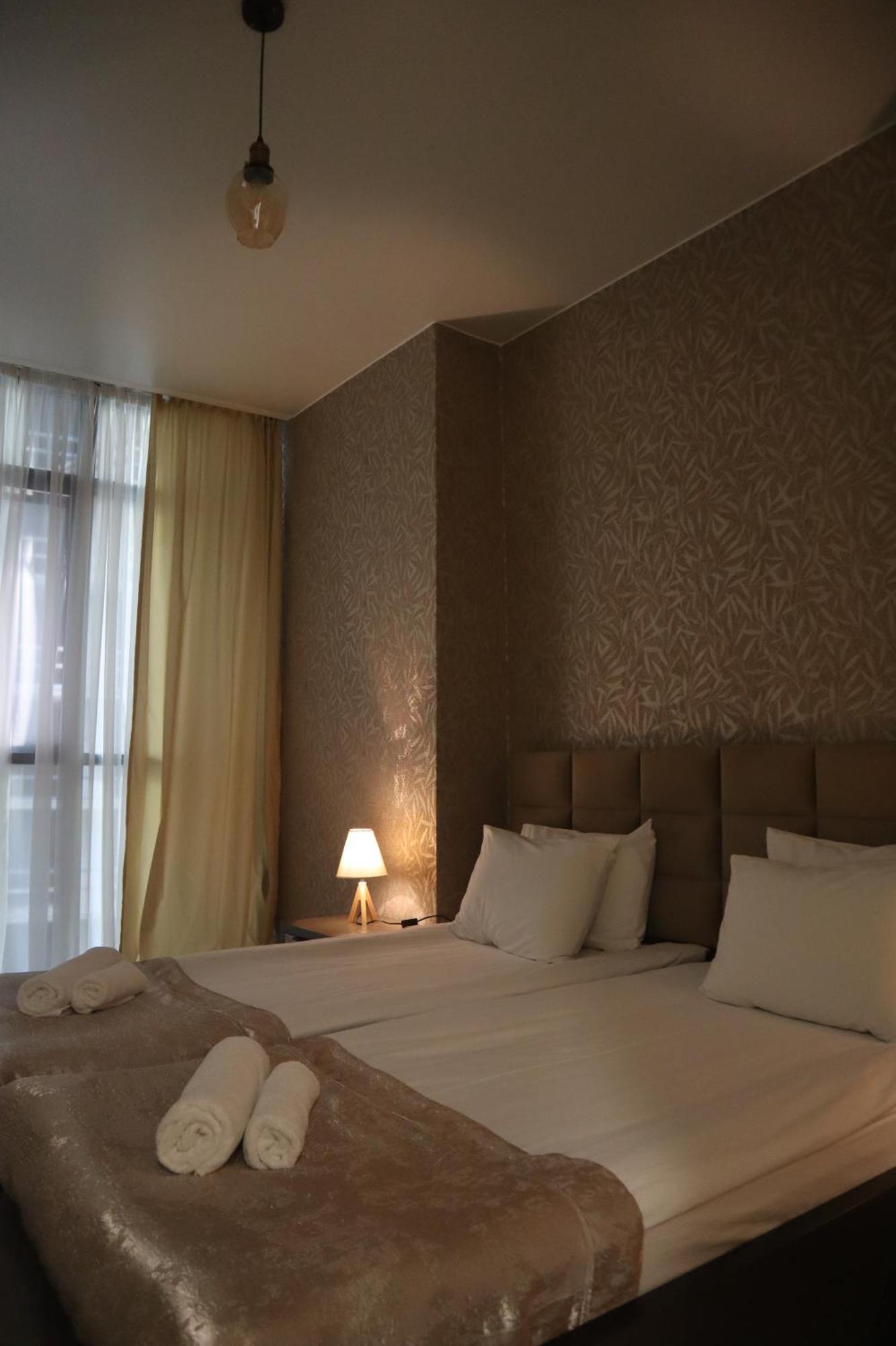 Horizons Hotel Rooms Batoemi Buitenkant foto